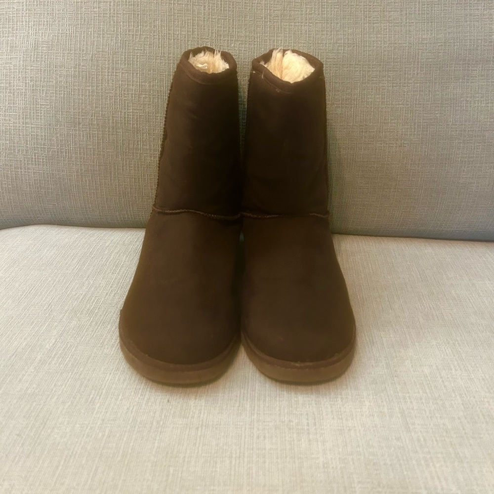 Makalu Brown Ankle Boots